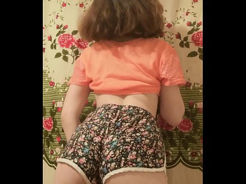 ❤️ Jovem sensual a despir os seus calções para a câmara Apenas porno em pt.sexafinkarasskaz.ru ❌❤