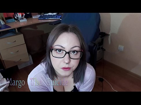 ❤️ Rapariga Sexy com Dildo de Óculos Chupa Profundamente na Câmara Apenas porno em pt.sexafinkarasskaz.ru ❌❤
